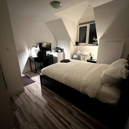Room 404 - Eindhoven - By T&S. Εξωτερικό φωτογραφία